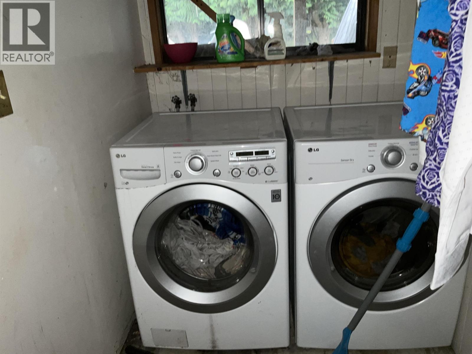 5799 ANCHOR ROAD, Sechelt