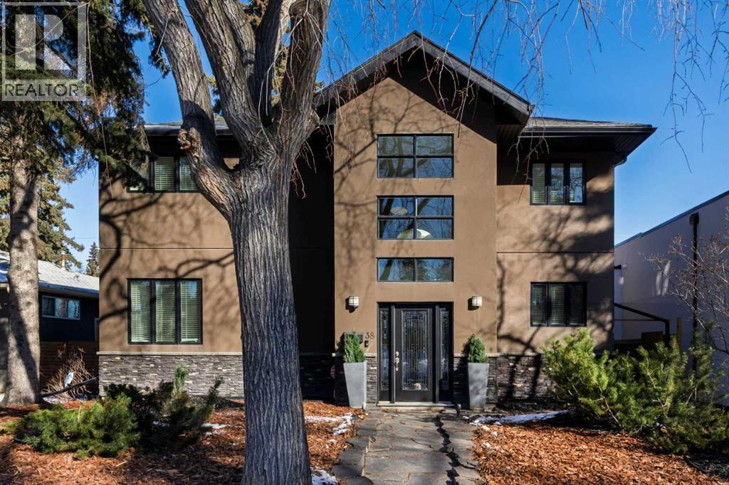 Single Family House for Sale in  Lissington Drive SW North Glenmore Park Calgary 