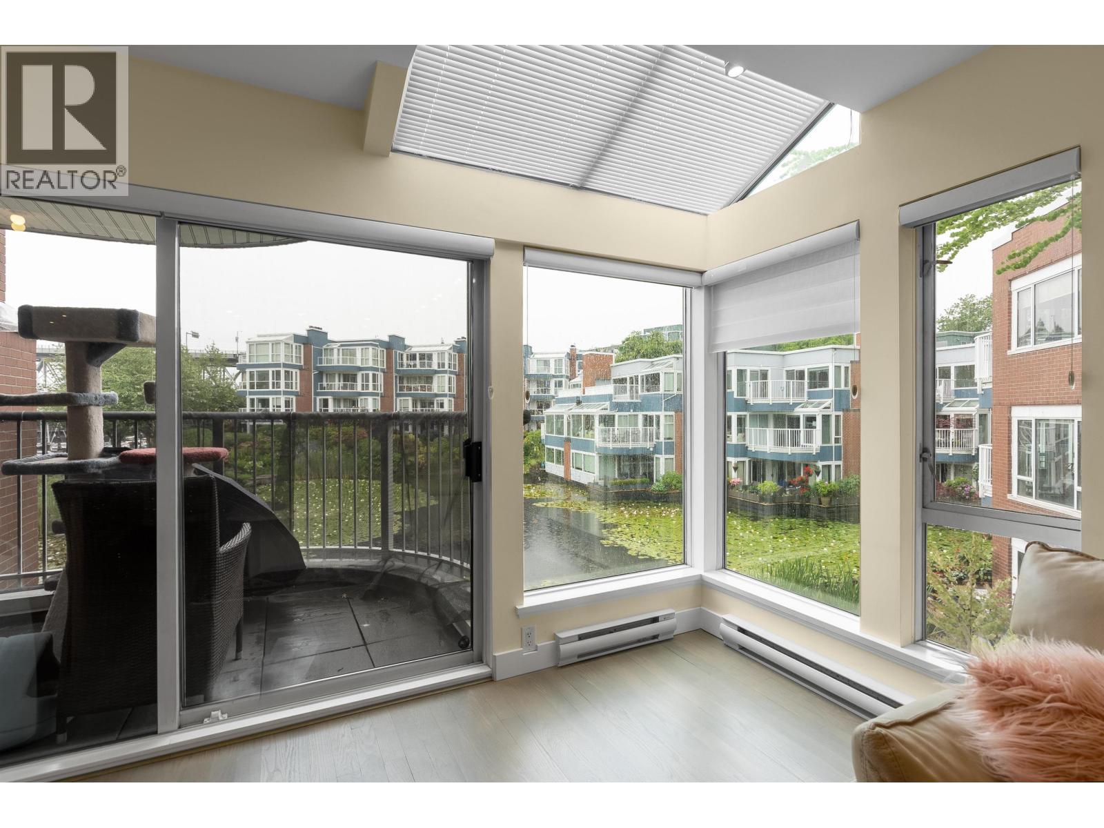 1596 ISLAND PARK WALK, Vancouver