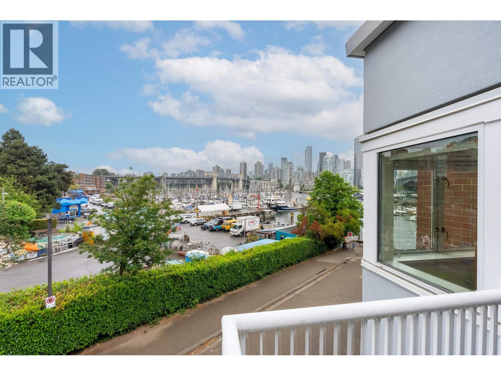 1596 ISLAND PARK WALK, Vancouver