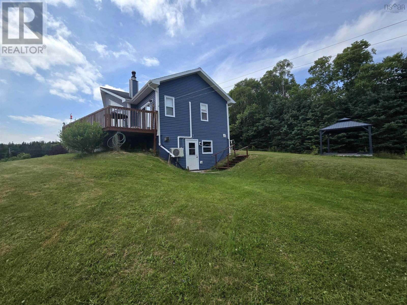 Property 24 of 38 of 543 Lower River Road