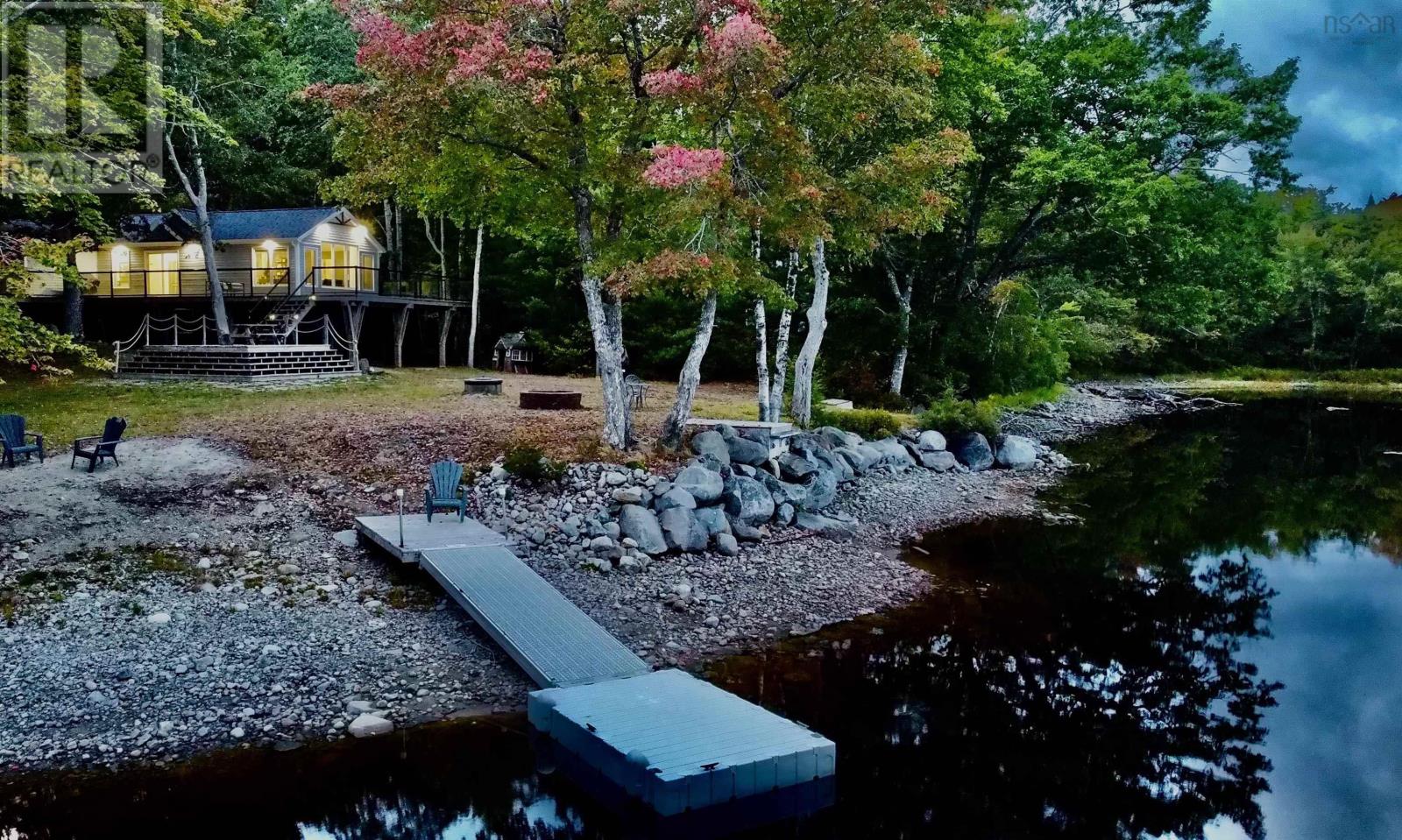 Property 35 of 39 of 2760 Highway 203