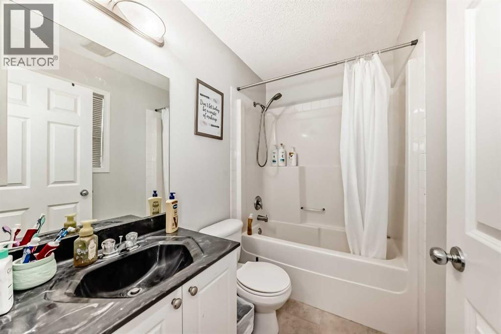 Single Family House for Sale in  SADDLEBROOK Place NE Saddle Ridge Calgary 