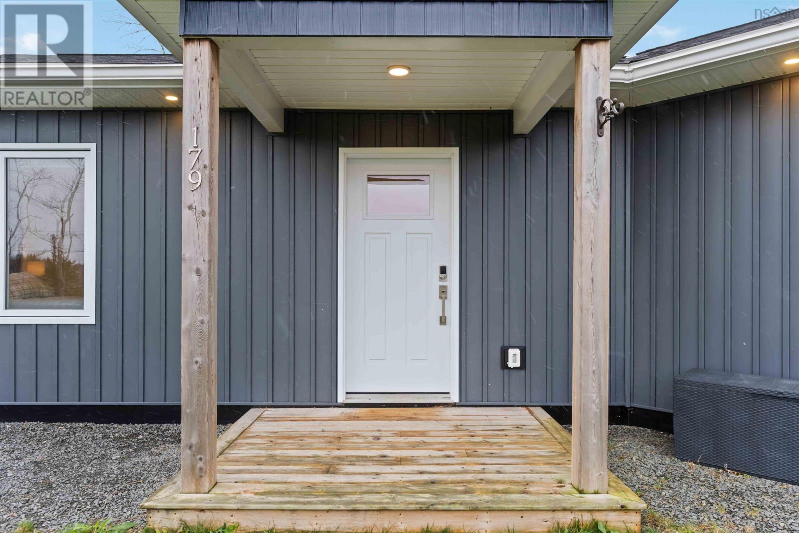 Property 6 of 49 of 179 Heritage Way