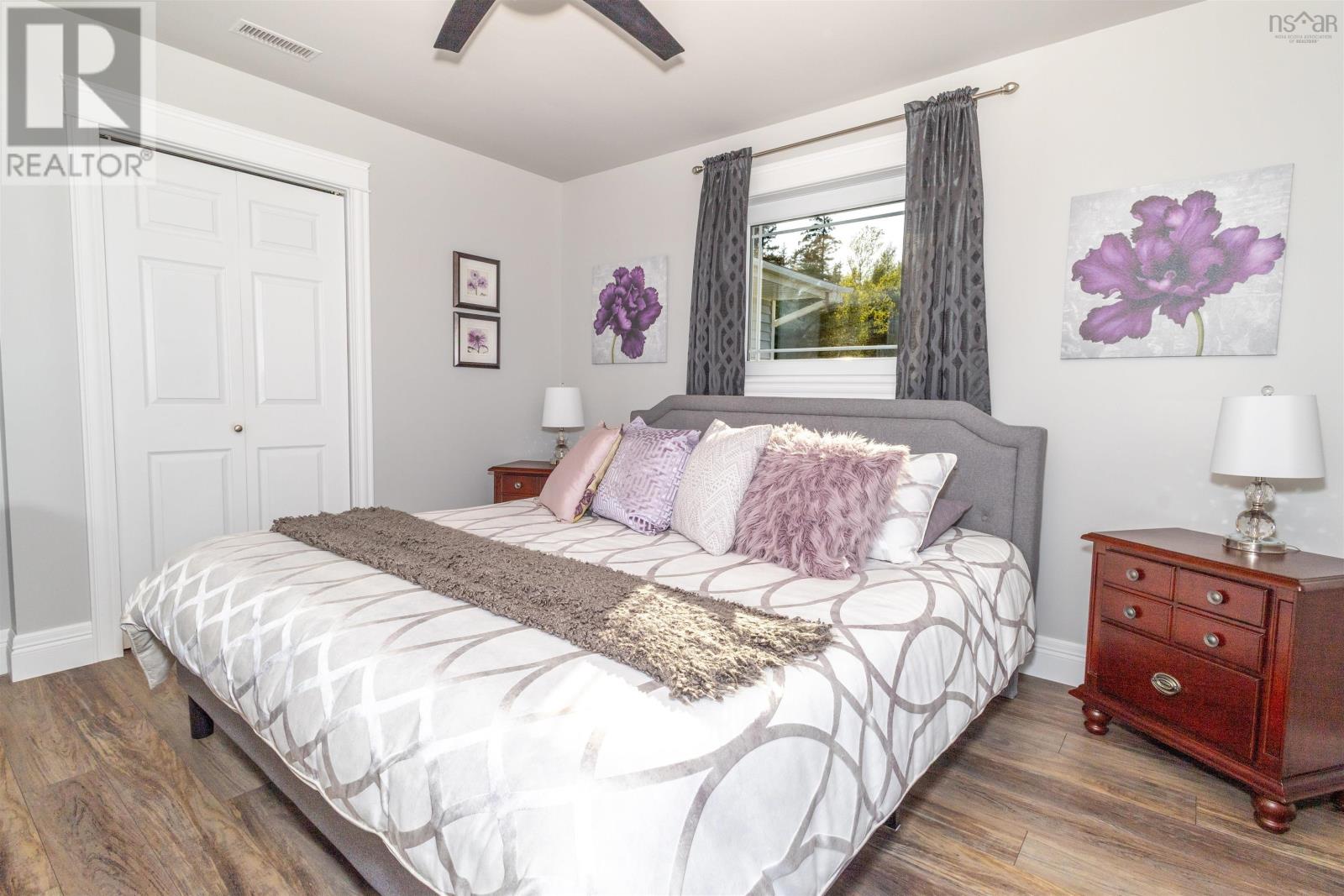 Property 28 of 38 of 8472 West Bay Road