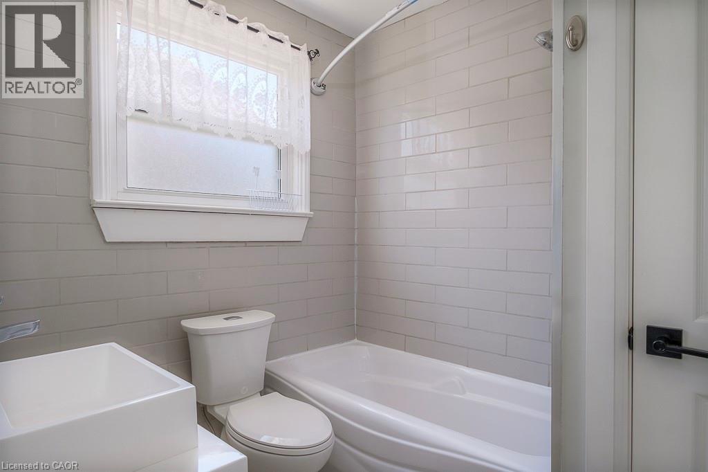 197 CEDAR Drive - 8