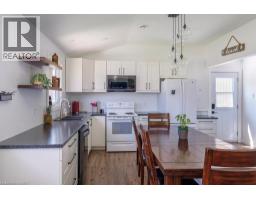 Kitchen - 197 Cedar Drive, Turkey Point, ON N0E1T0 Photo 6