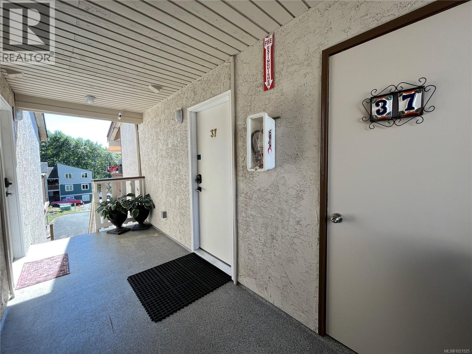 37 7077 Highland Dr, Port Hardy