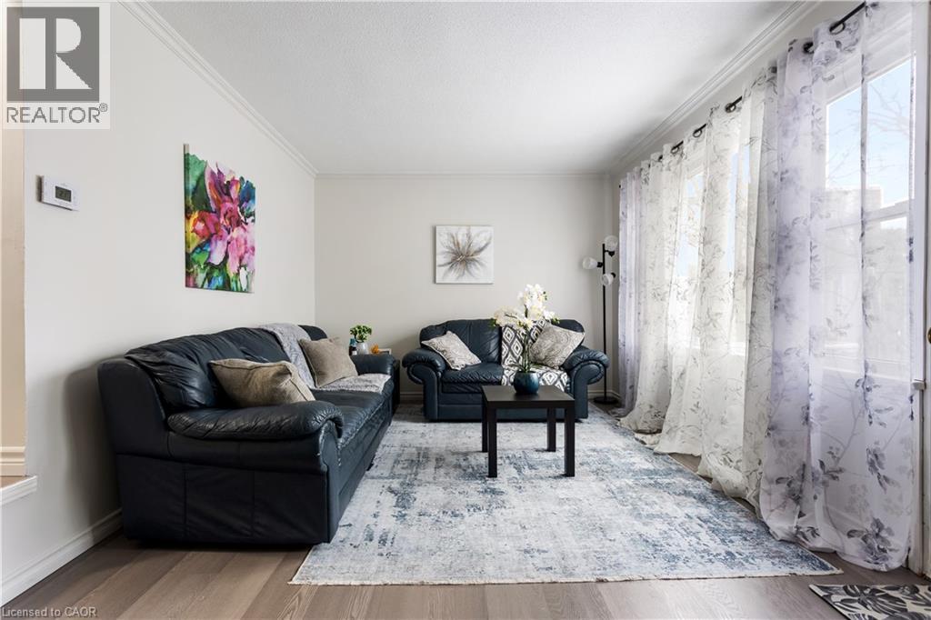 7 EDEN PARK Drive - Photo 3 of 25, Brampton, Ontario