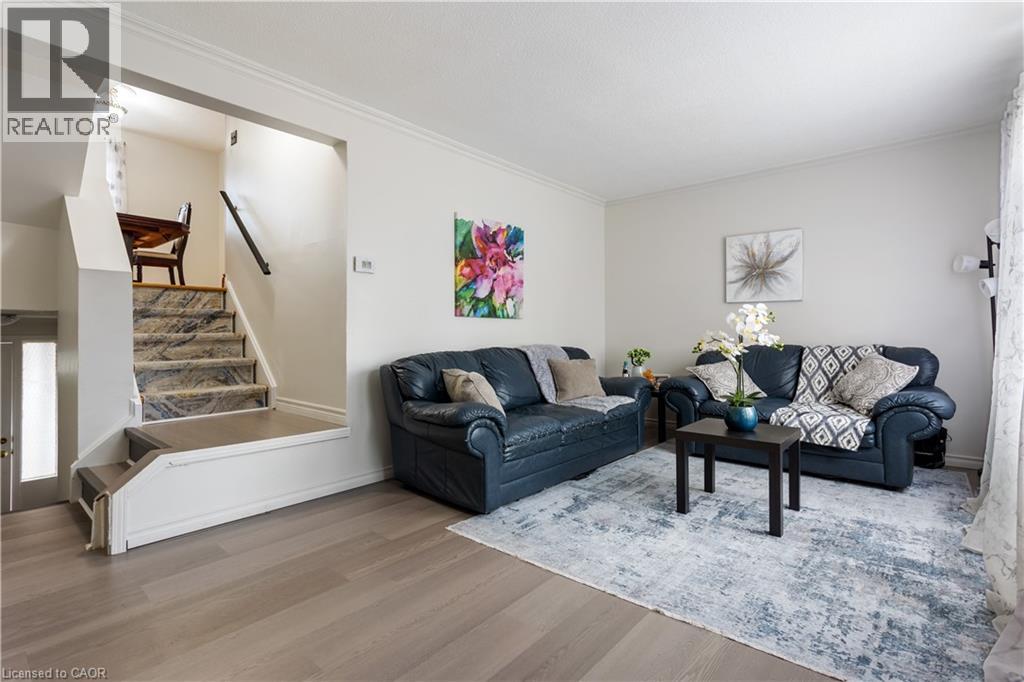 7 EDEN PARK Drive - Photo 5 of 25, Brampton, Ontario