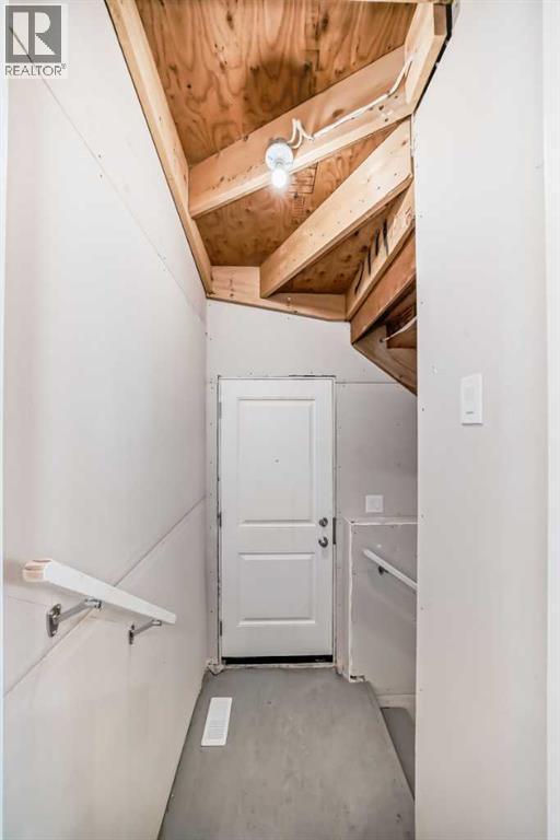 Single Family House for Sale in  Rangeview Way SE Rangeview Calgary 