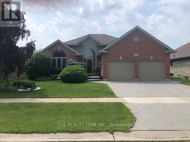 Single Family House for Sale in  LANDON LANE Central Elgin (Belmont) 