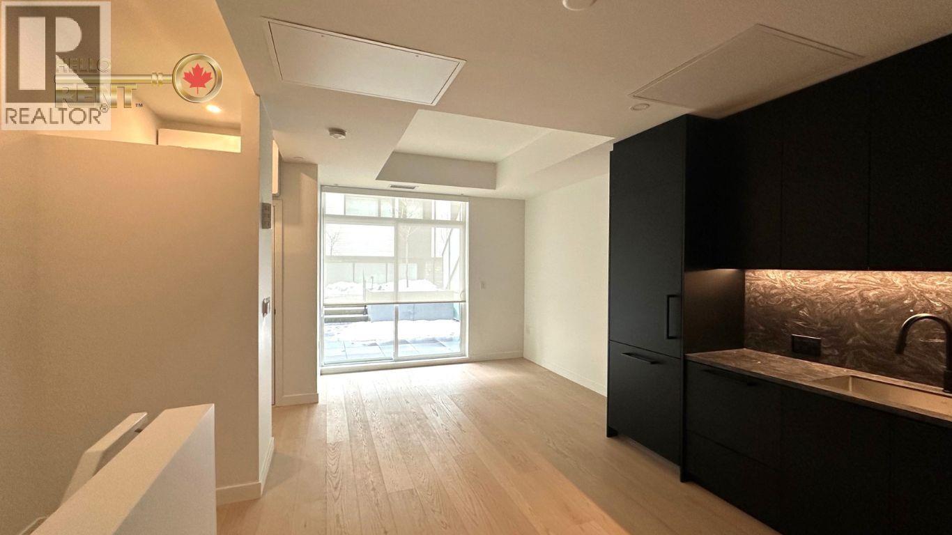 122 650 E 2ND STREET, North Vancouver