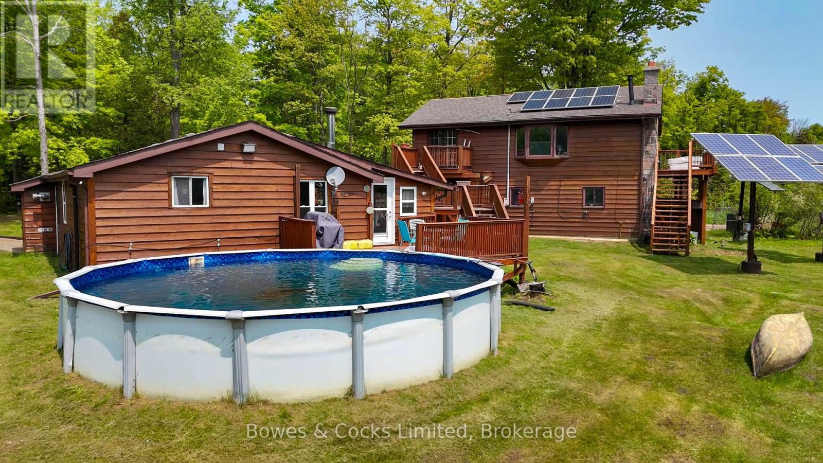 Single Family House Bungalow for Sale in  FORTESQUE LAKE ROAD Highlands East (Glamorgan) 