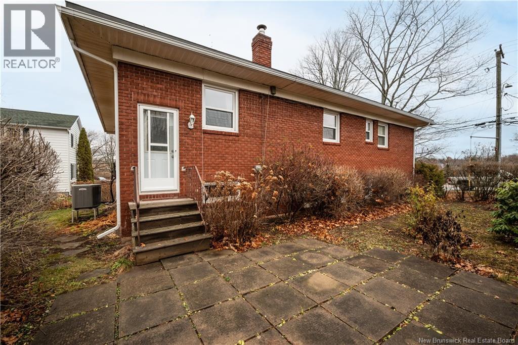 200 Mount Royal Boulevard - 28