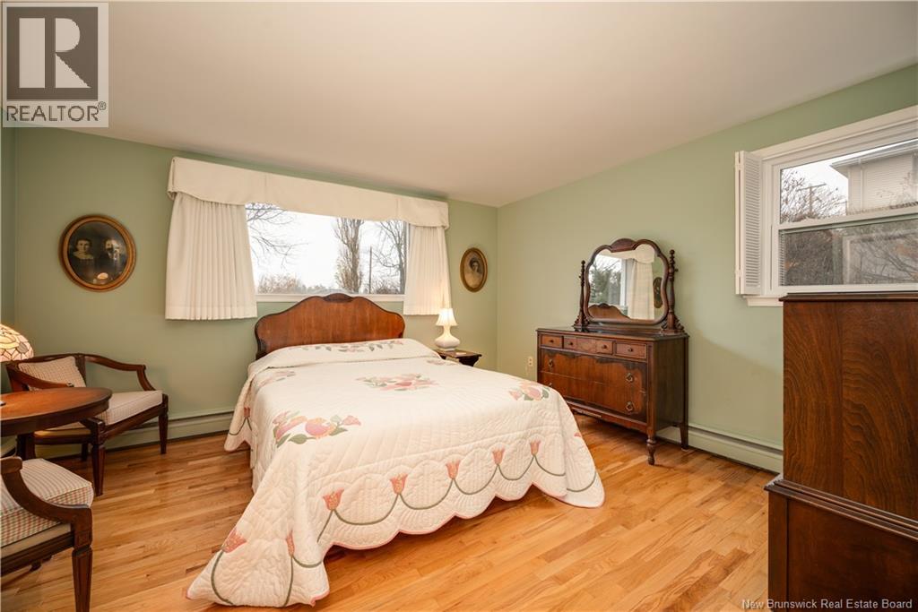 200 Mount Royal Boulevard - 43