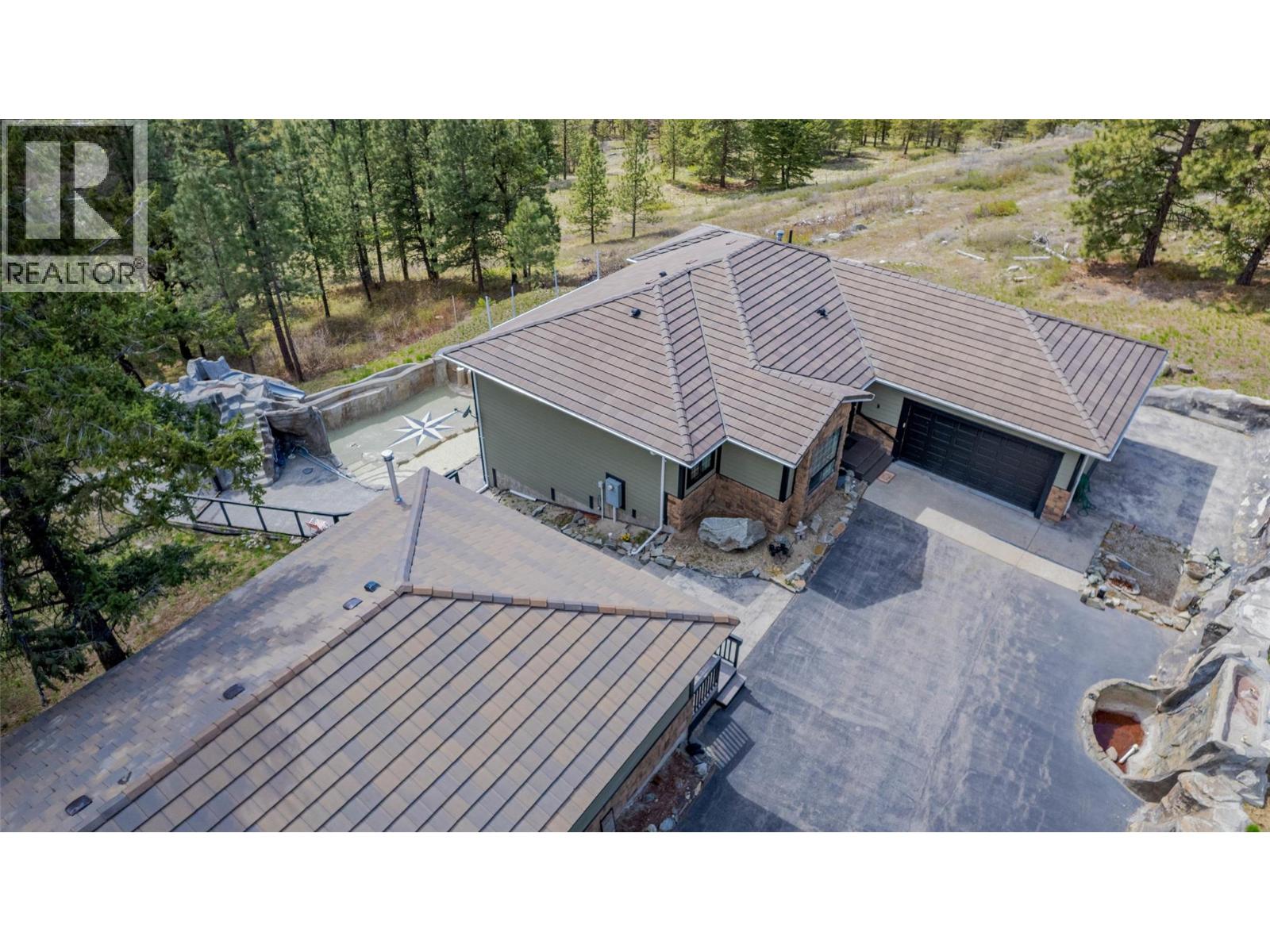 1370 Bullmoose Way, Osoyoos