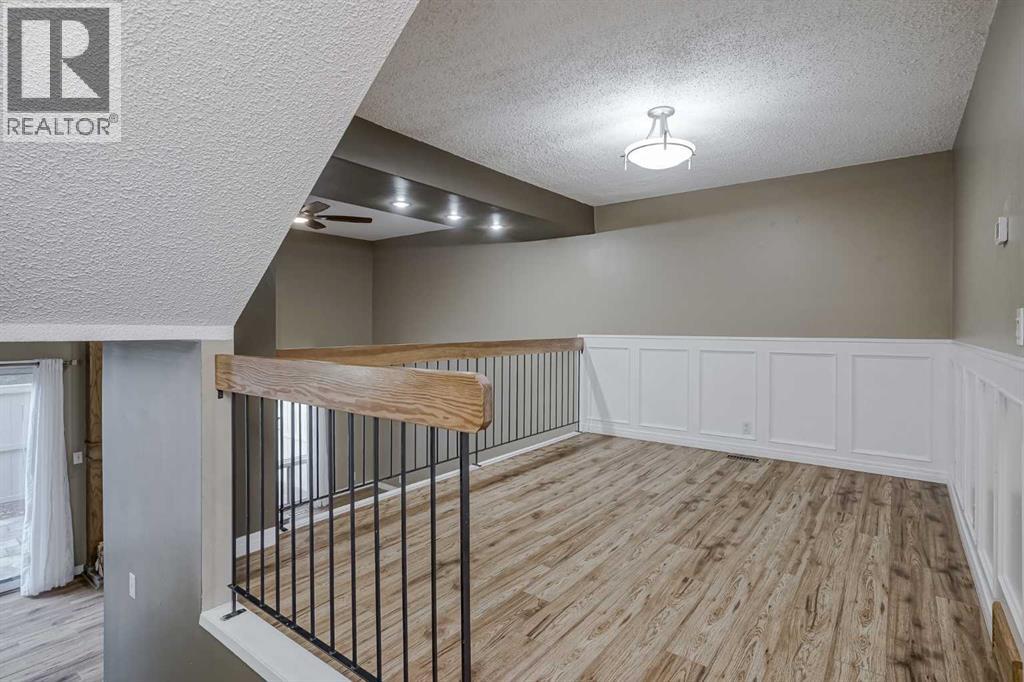 Single Family House 4 Level for Sale in   Silver Springs Drive NW Silver Springs Calgary 