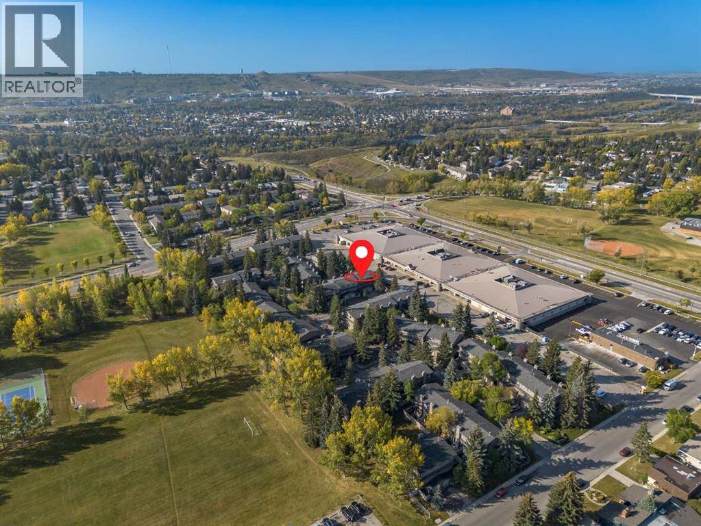 Single Family House 4 Level for Sale in   Silver Springs Drive NW Silver Springs Calgary 