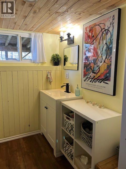 Single Family House Bungalow for Sale in  A Street Parkdale Wetaskiwin 