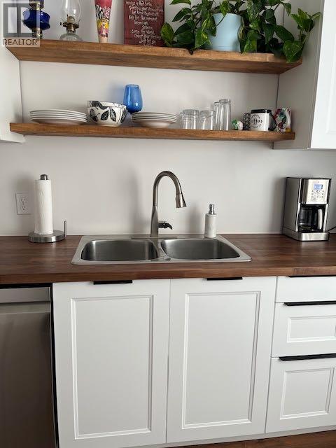 Single Family House Bungalow for Sale in  A Street Parkdale Wetaskiwin 