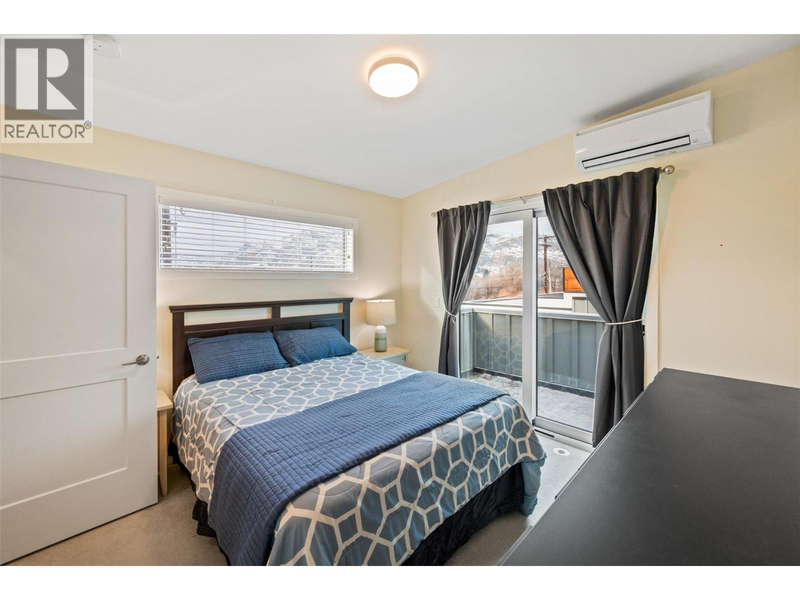 5995 Oliver Landing Crescent Unit# 5, Oliver