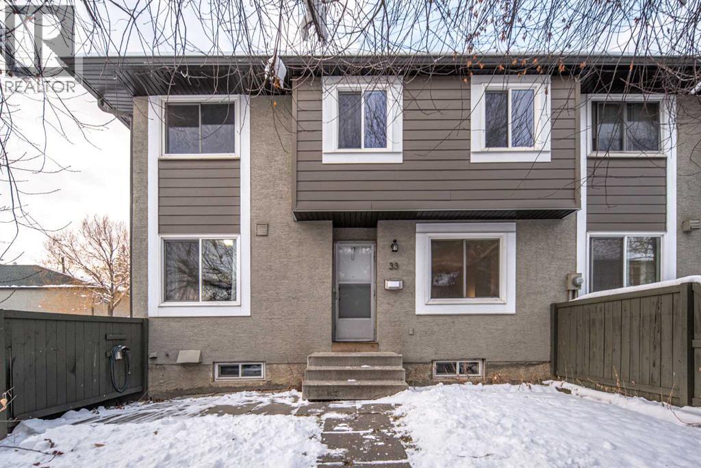 Single Family House for Sale in   Dalton Drive NW Dalhousie Calgary 