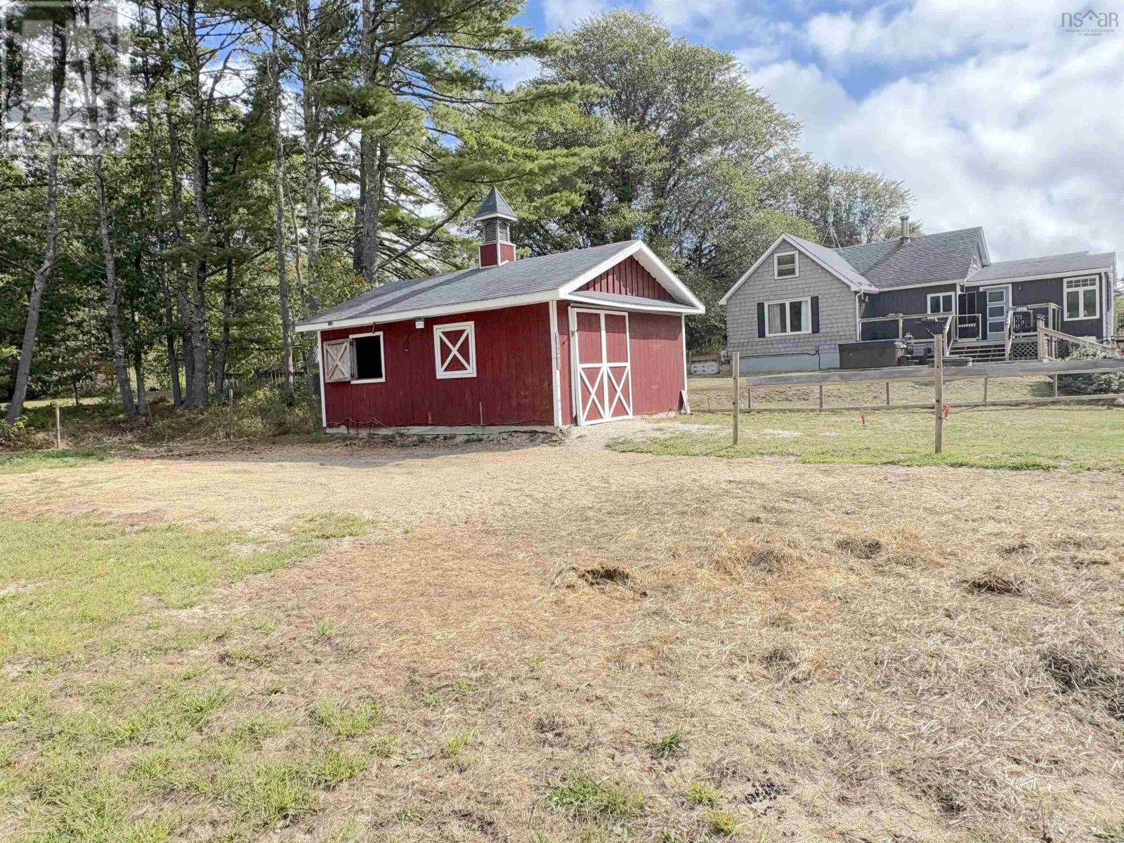 Property 11 of 30 of 9431 upper clyde Road