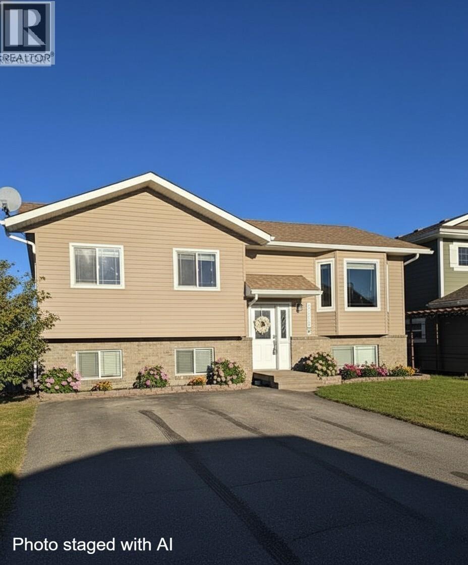 8724 114 AVENUE, Fort St. John