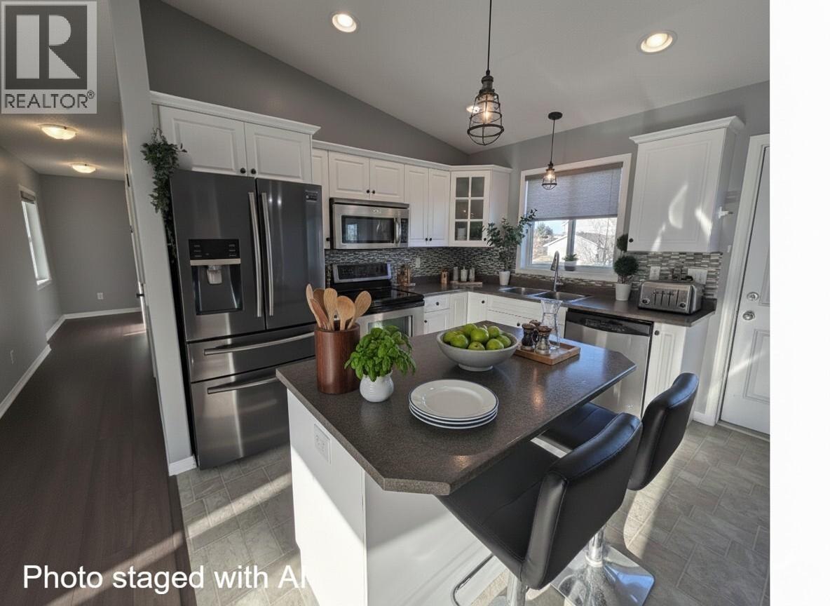 8724 114 AVENUE, Fort St. John