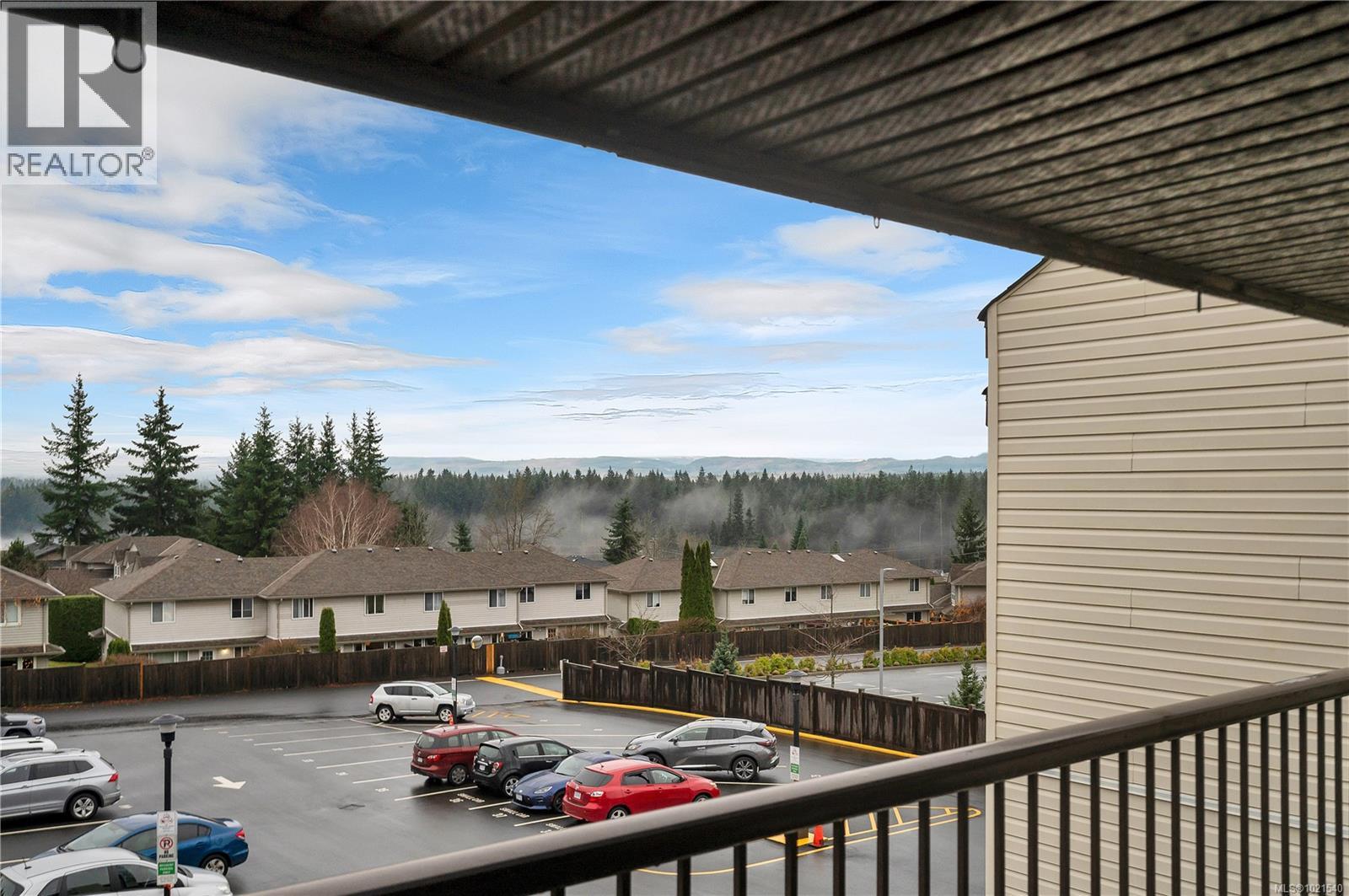 305 585 Dogwood St S, Campbell River