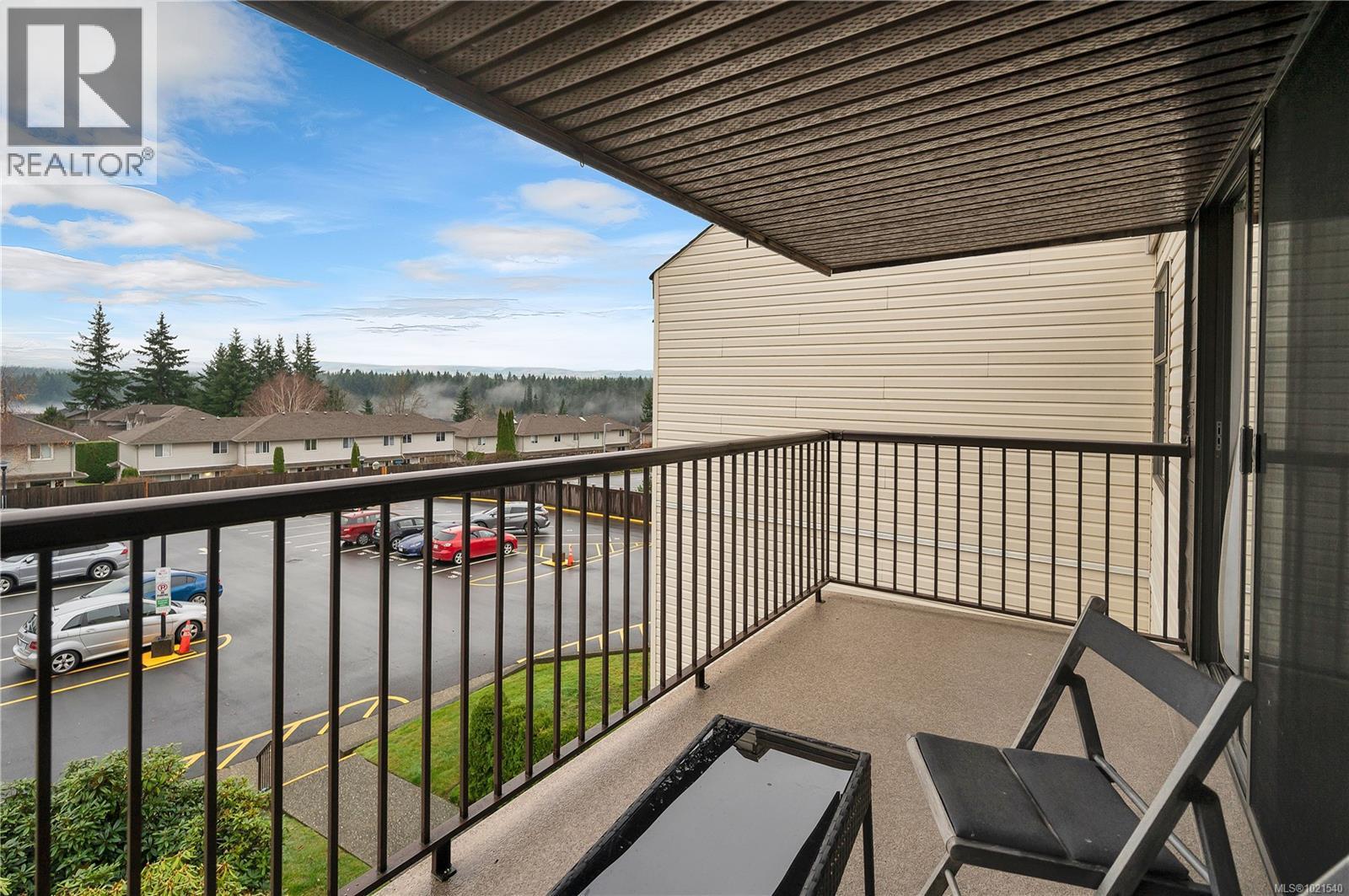 305 585 Dogwood St S, Campbell River