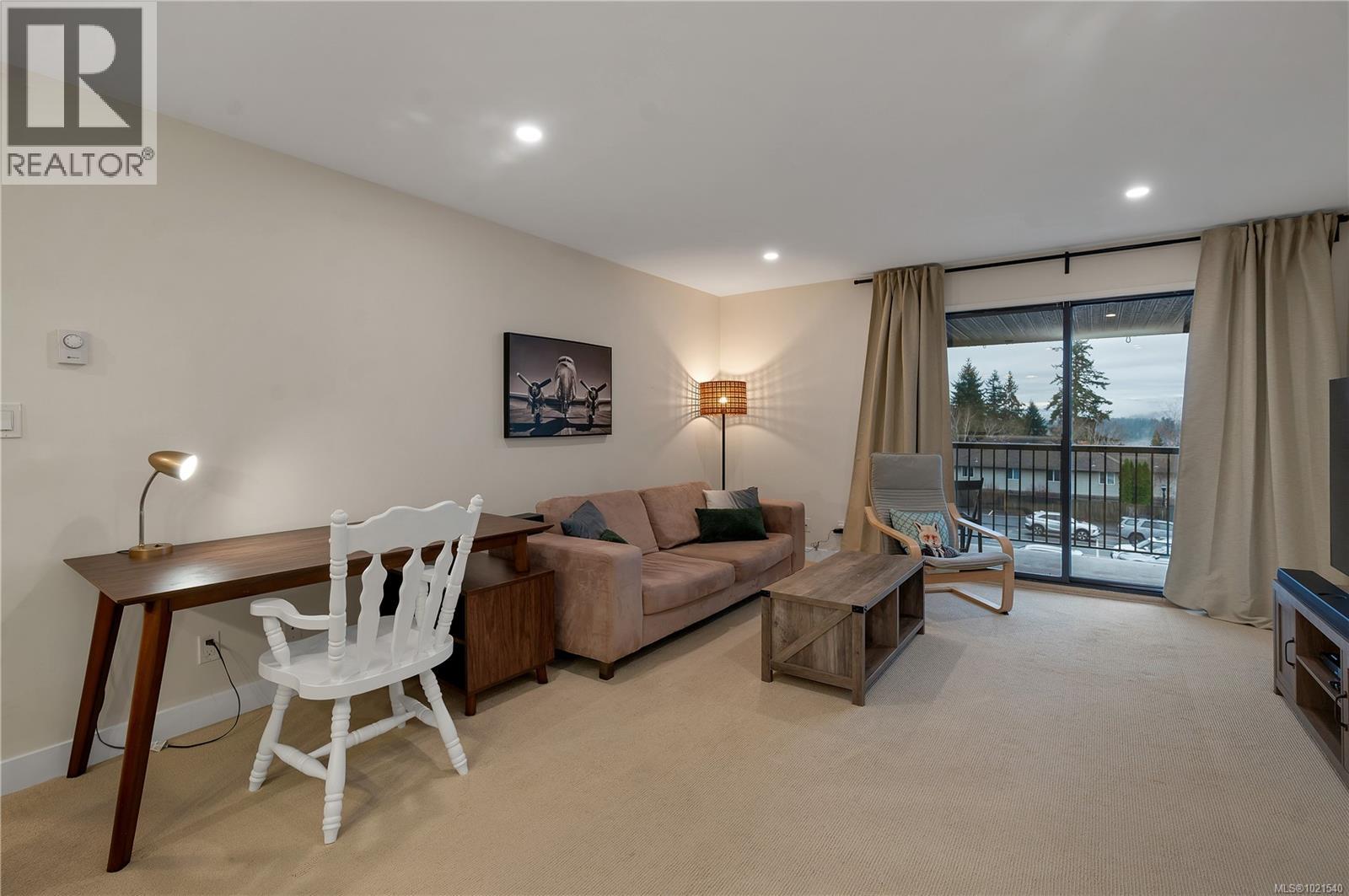 305 585 Dogwood St S, Campbell River