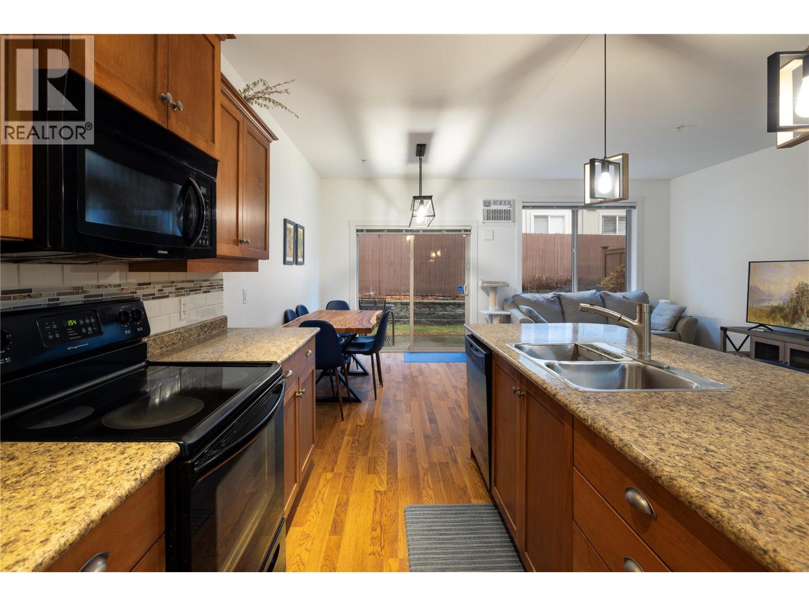 #208 10634 Powley Court - 14