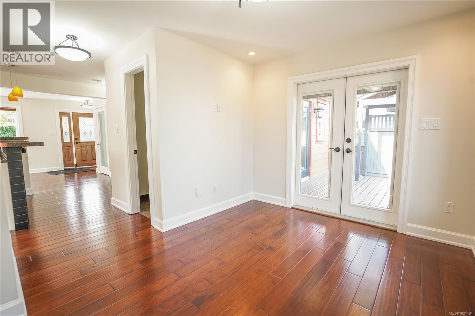  2617 Doncaster Drive, Victoria