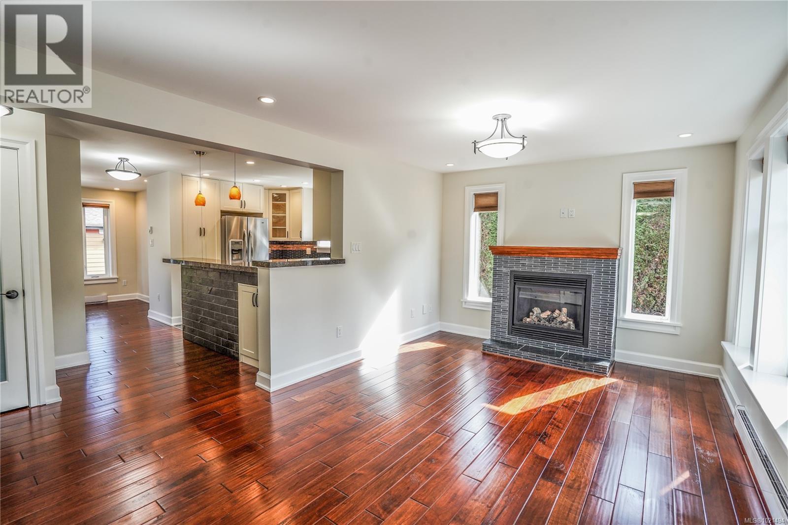  2617 Doncaster Drive, Victoria