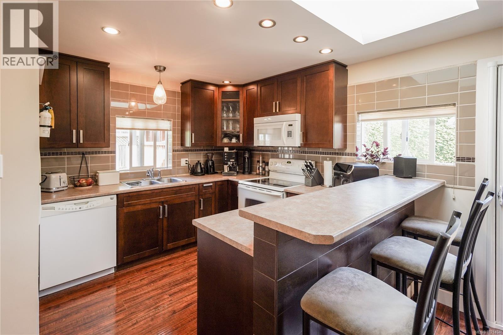  2617 Doncaster Drive, Victoria