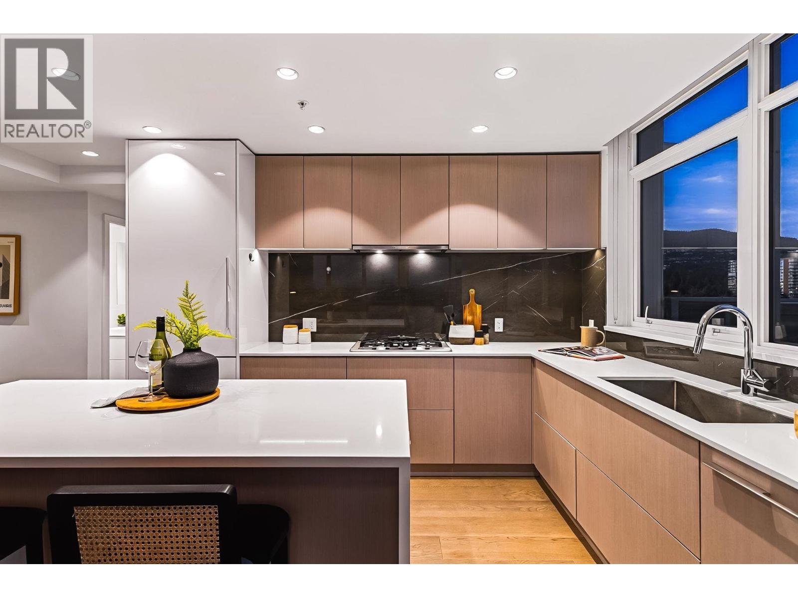 1301 1675 LIONS GATE LANE, North Vancouver