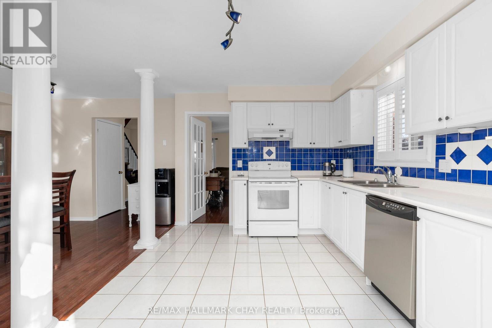 Single Family House for Sale in  HODGSON DRIVE Barrie (Northwest) 