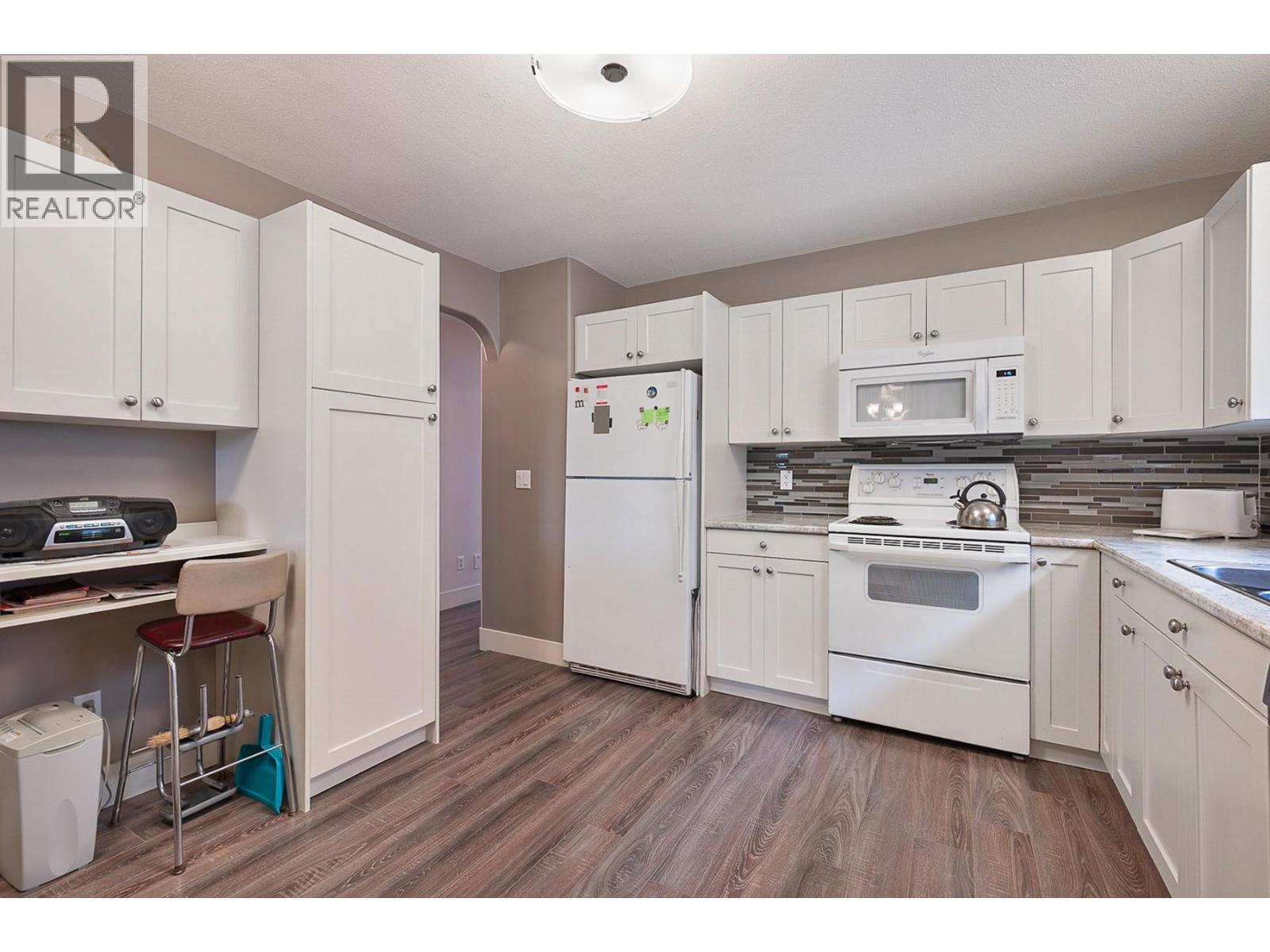 105 609 Truswell Road, Kelowna