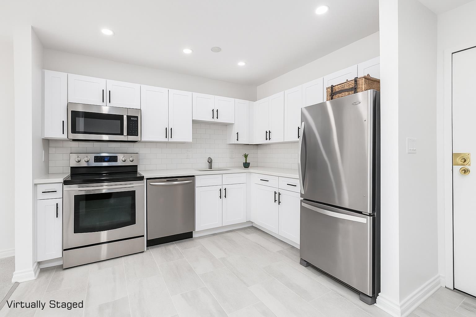 113 1561 VIDAL STREET, White Rock