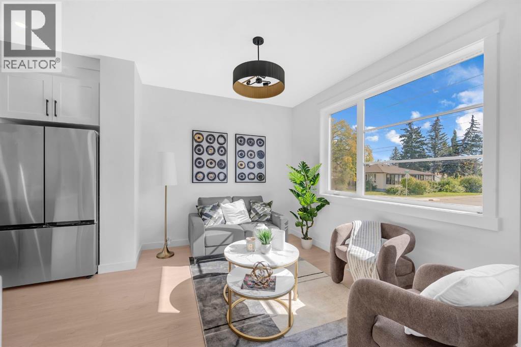 Single Family House for Sale in   Avenue NW Capitol Hill Calgary 