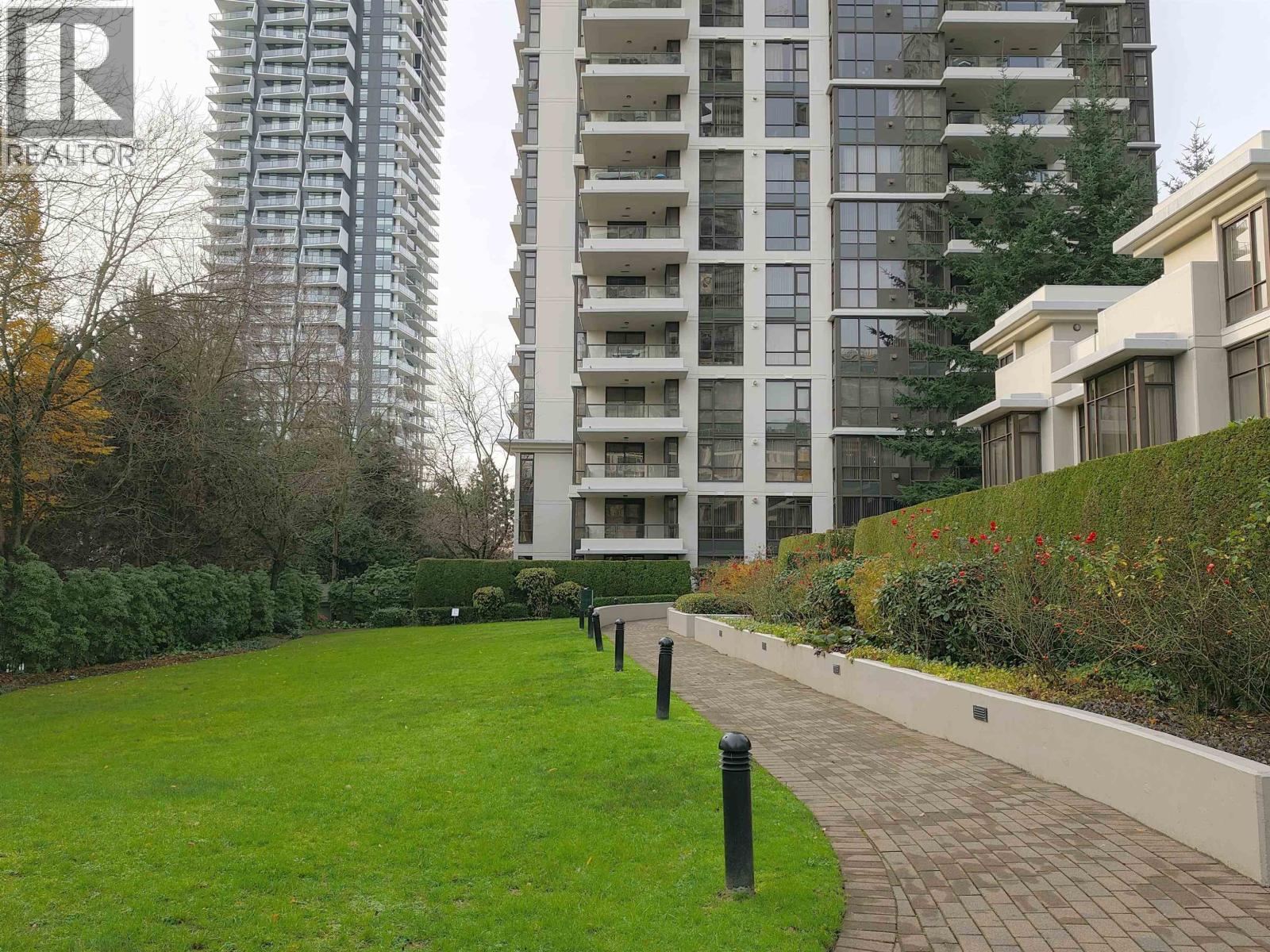 TH16 2089 ROSSER AVENUE, Burnaby