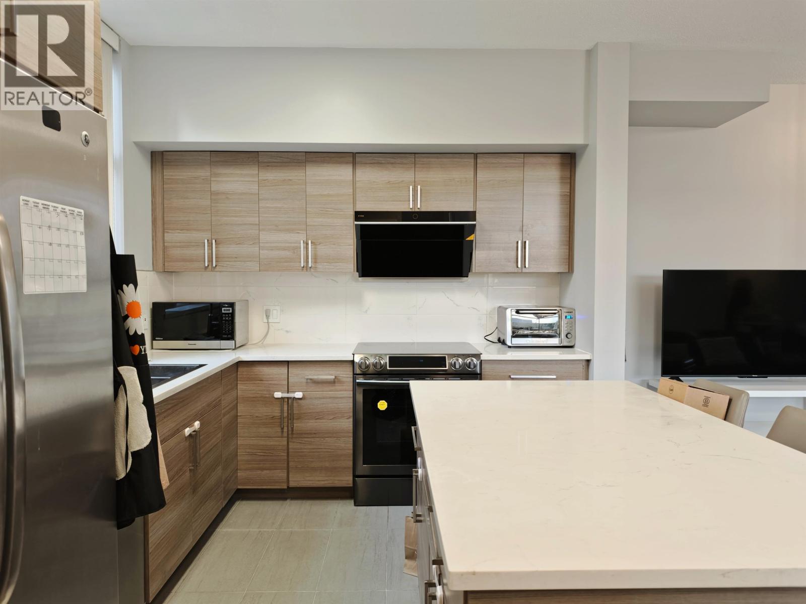 TH16 2089 ROSSER AVENUE, Burnaby