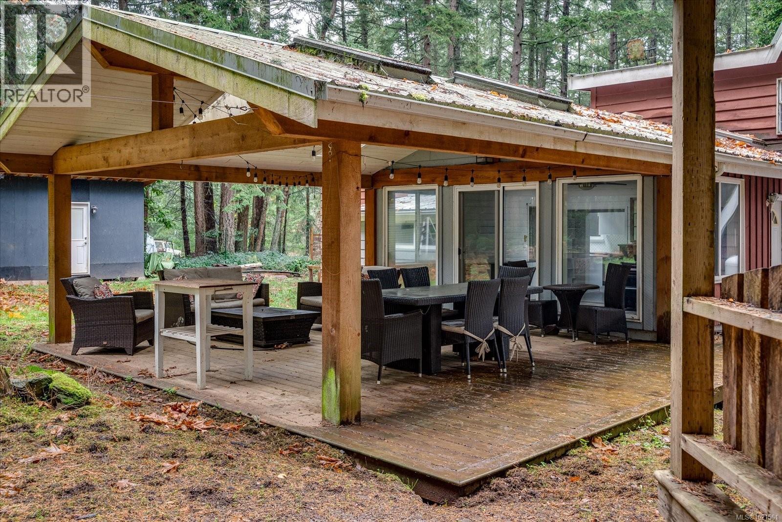 1535 Whalebone Dr, Gabriola Island