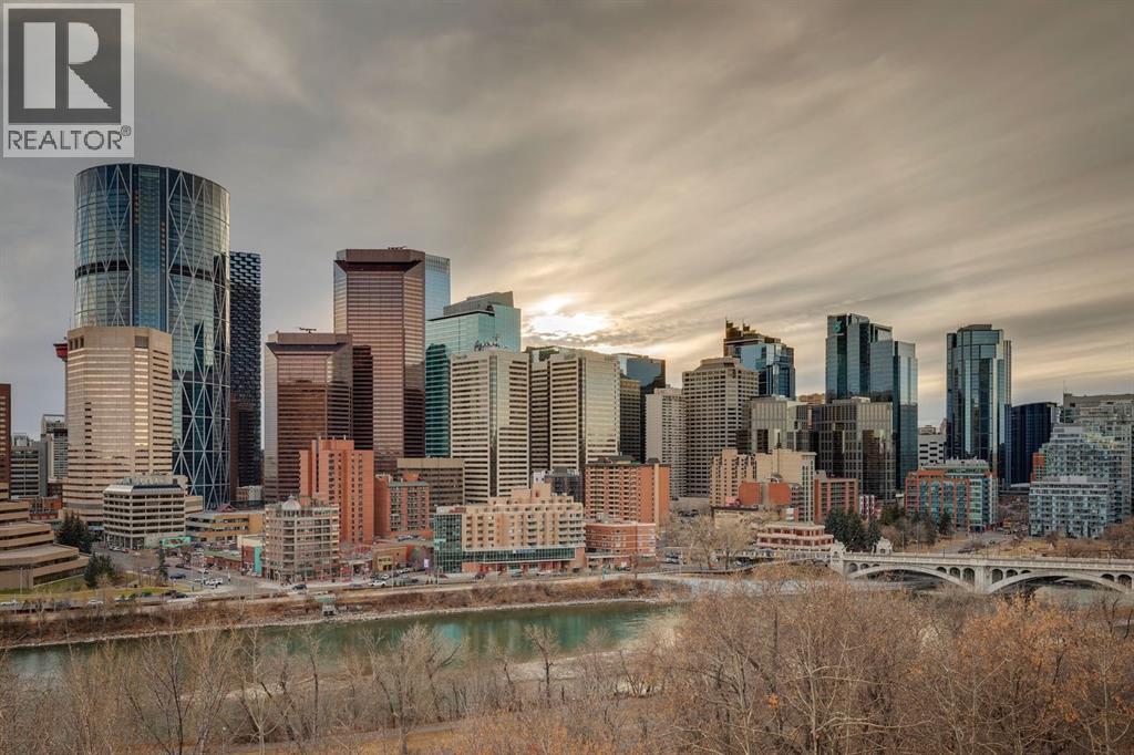 Single Family House for Sale in D   Street NE Crescent Heights Calgary 