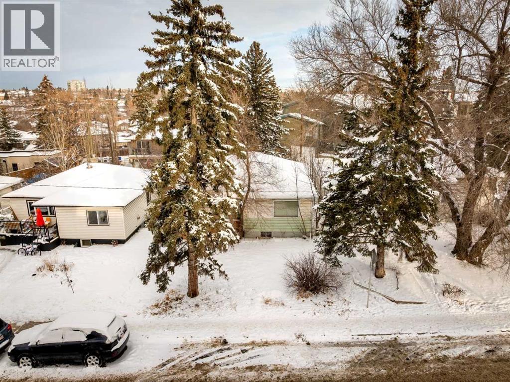 Single Family House Bungalow for Sale in   Avenue SW Richmond Calgary 