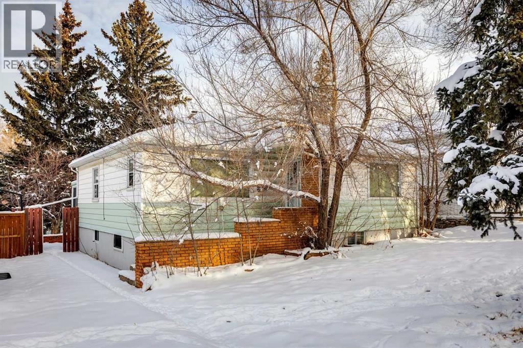 Single Family House Bungalow for Sale in   Avenue SW Richmond Calgary 