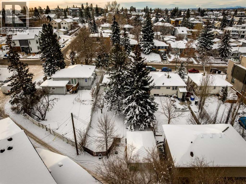 Single Family House Bungalow for Sale in   Avenue SW Richmond Calgary 