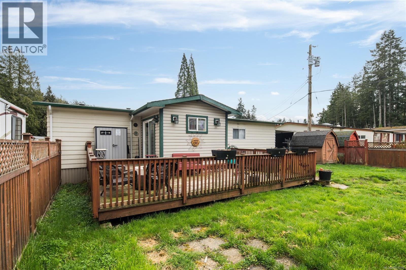 3 2607 Selwyn Road, Langford